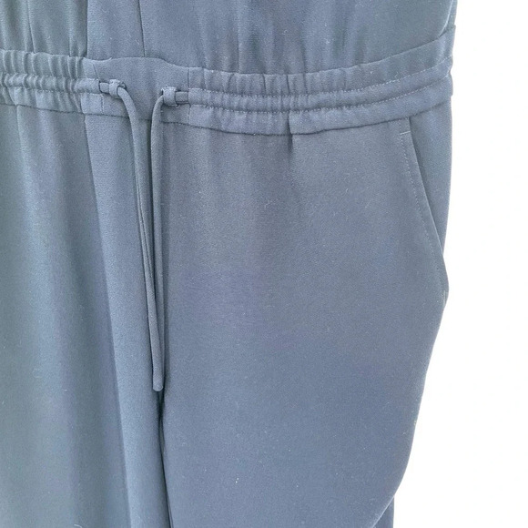 VINCE Navy Blue Zip Front Short Sleeve Jumpsuit Size 2 - Picture 4 of 8